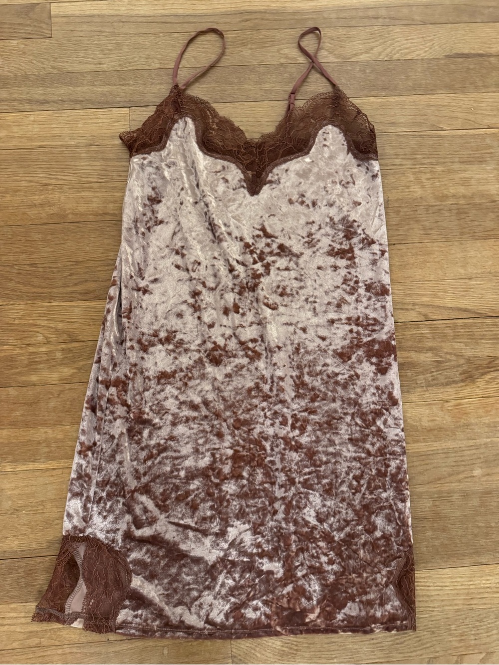 White Crow Women's Brown Shimmer Crushed Velvet Lace Mini Dress - Size S
 b14